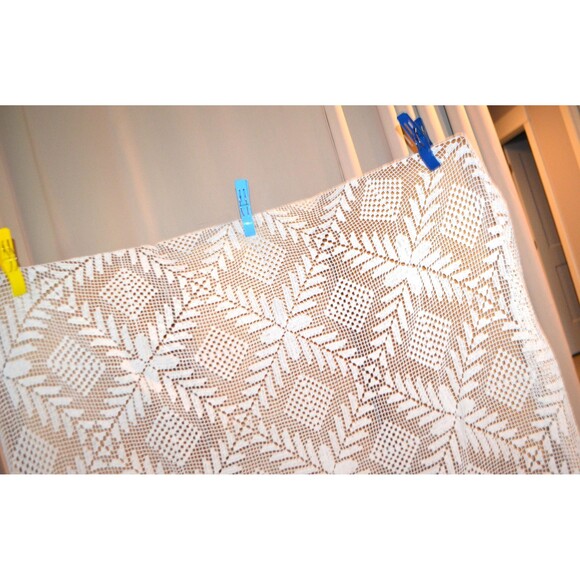 Vintage Tablecloth Buff Crochet - Picture 2 of 6